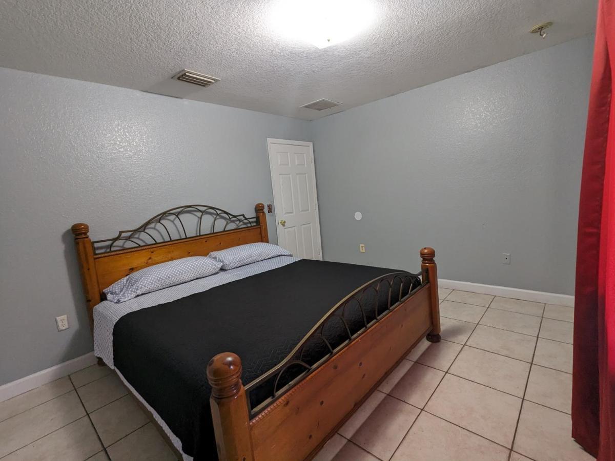 Ostello Milusol Miami Shores